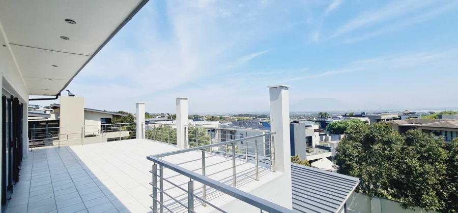 5 Bedroom Property for Sale in Baronetcy Estate Western Cape